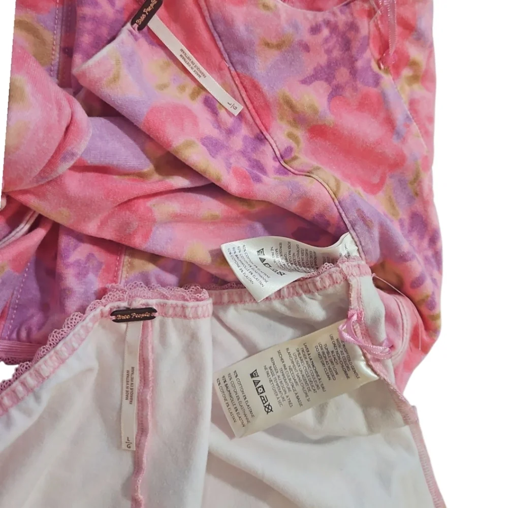 NWT Free People Get Physical Pink Floral Crop Top & Short Set Large